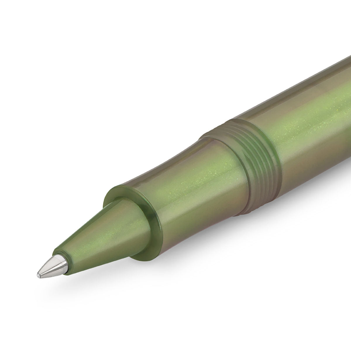 Otwarte pióro kulkowe Kaweco LUNAR Sport Shadow Green w kolorze zielonym z perłowym wykończeniem.