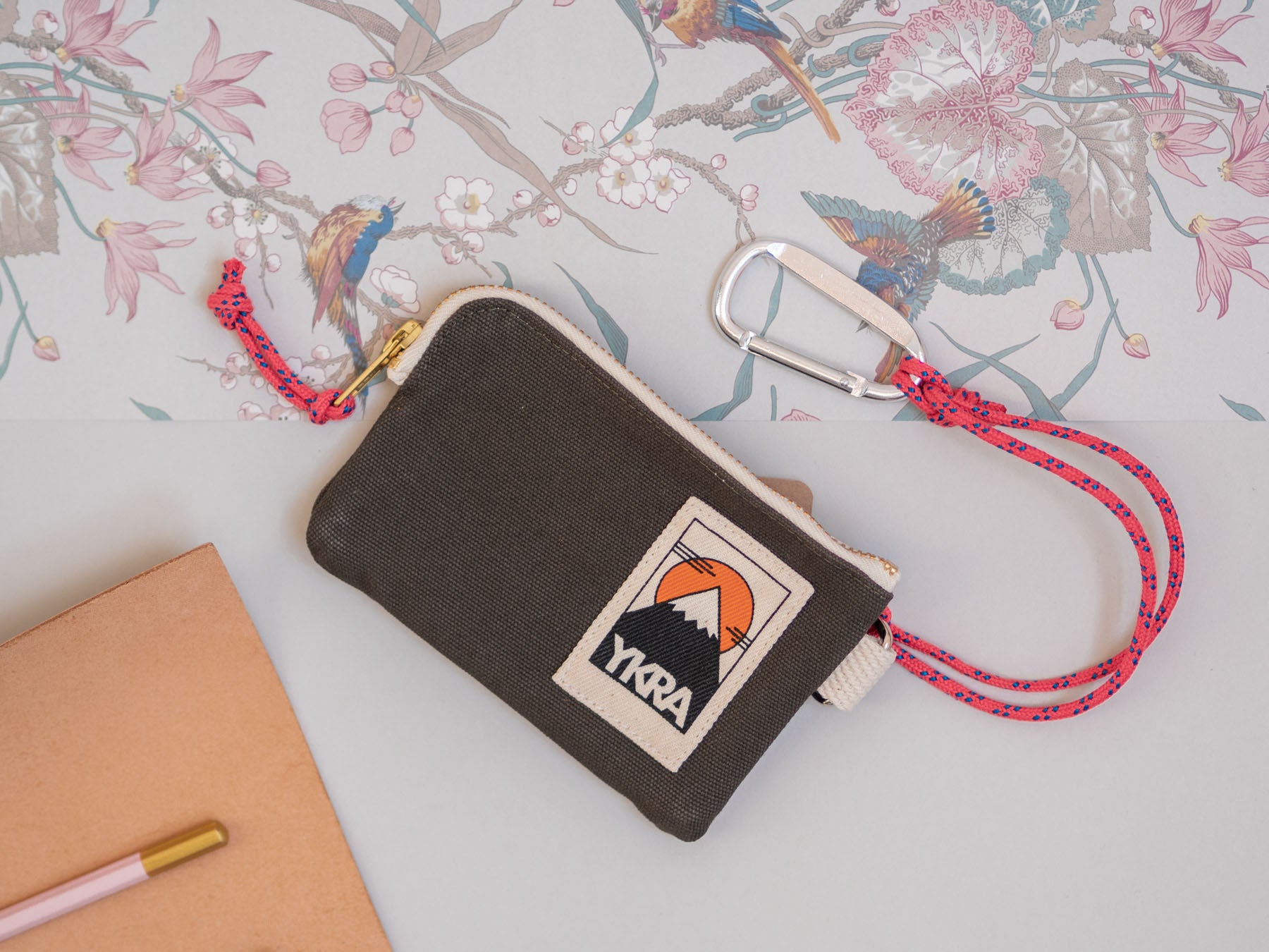 Bawełniany mini portfel – khaki, YKRA, papierniczy design