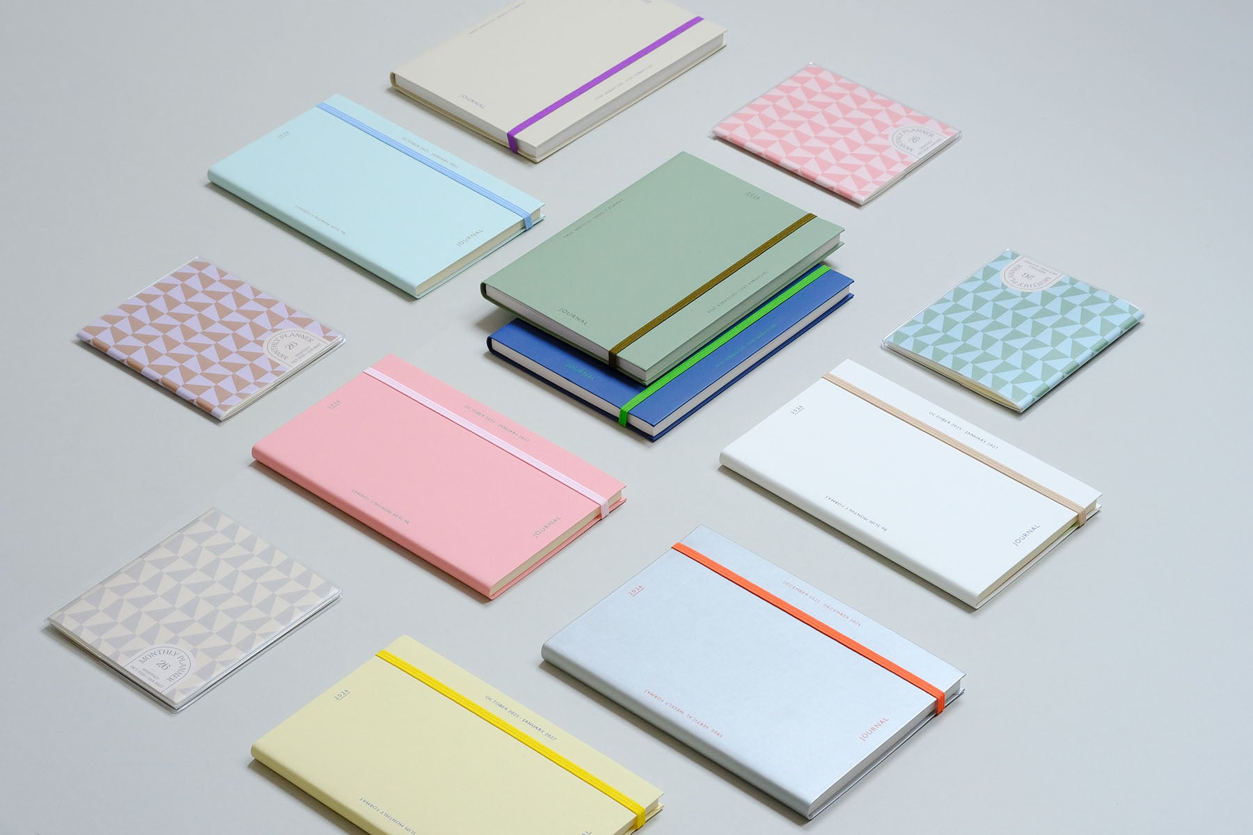 Kalendarz miesięczny 2026 Katy Slim, HIGHTIDE, papierniczy design