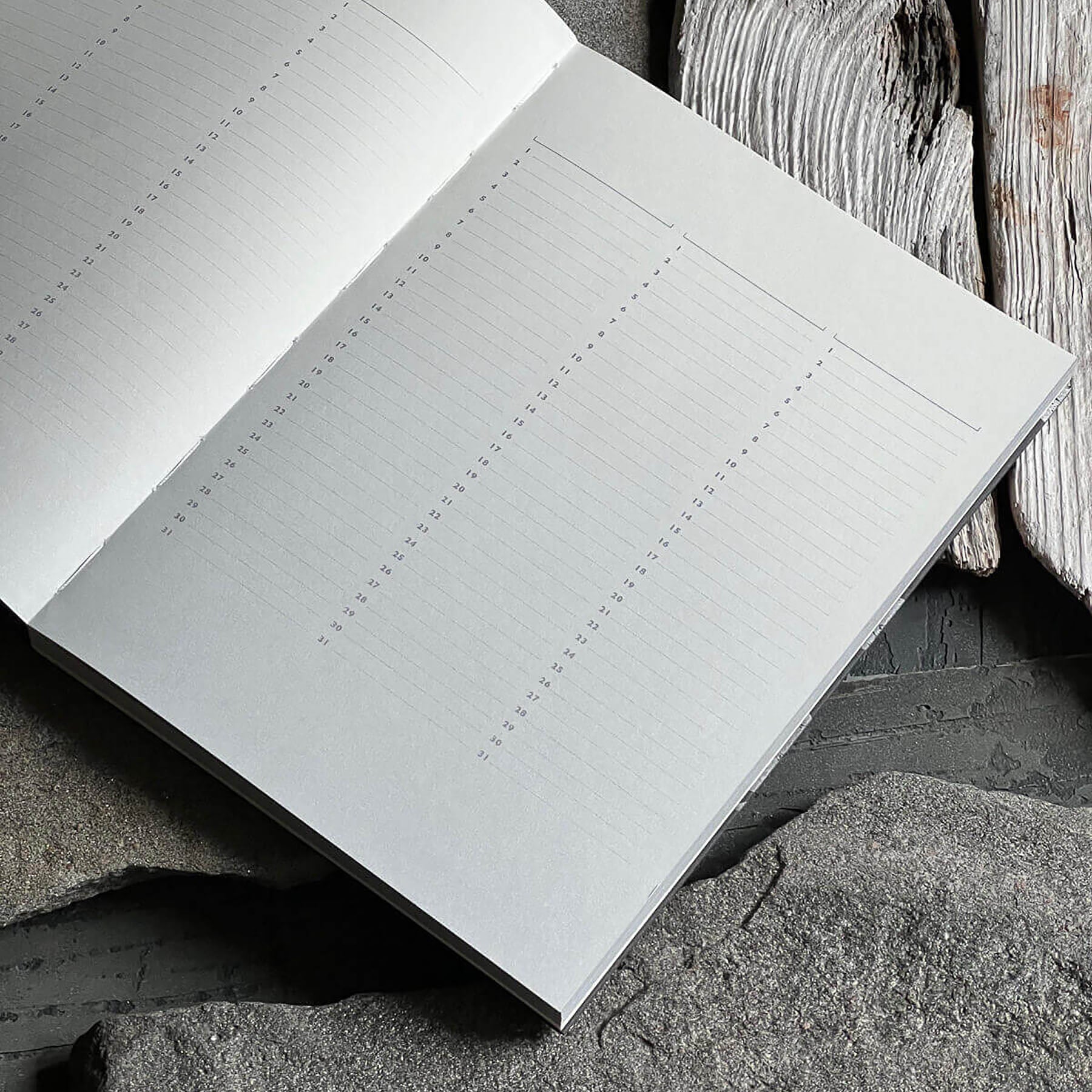 Planner niedatowany – Jostedalsbreen, Curated Paper, papierniczy design