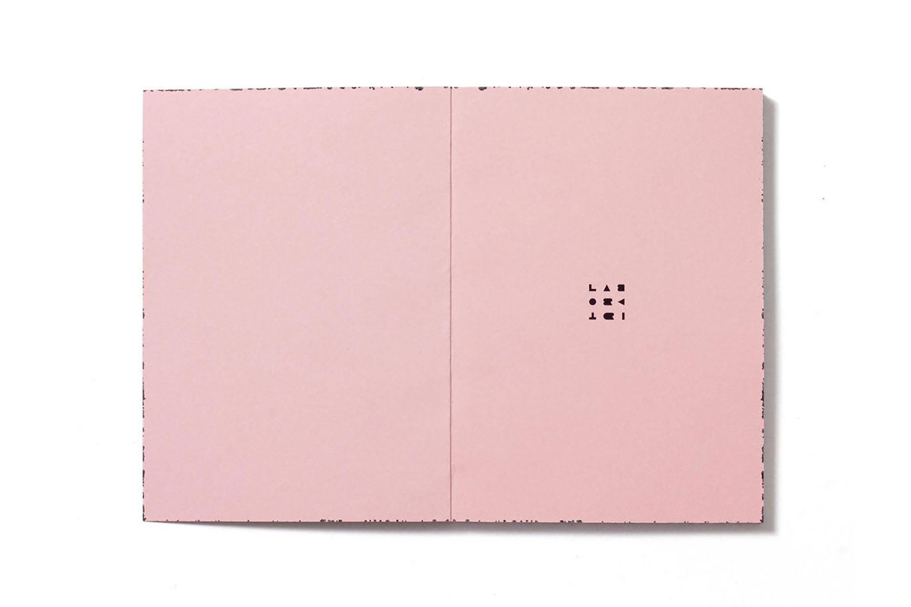Notes Spray Splash A6 w miękkiej oprawie – różowy, LABOBRATORI, papierniczy design