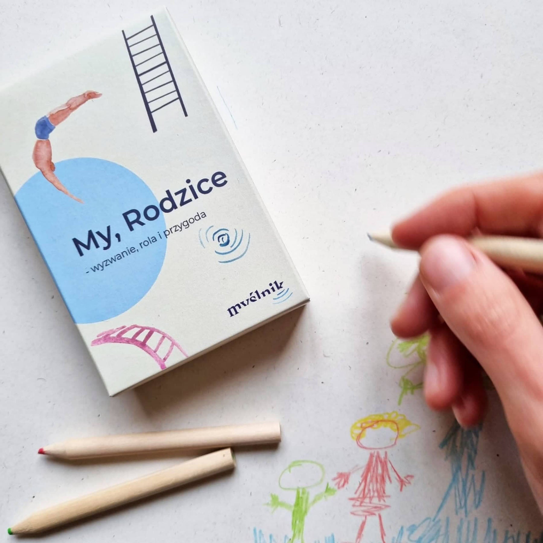 Przemyślnik: My rodzice - wyzwanie, rola i przygoda., Myślnik. domowe biuro