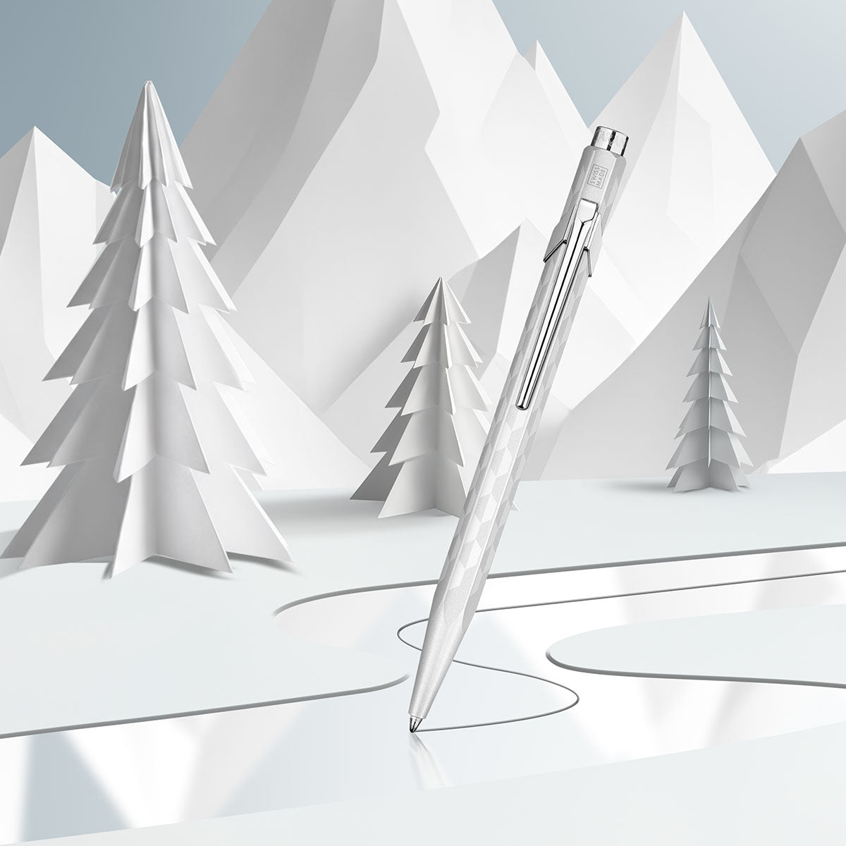 Aluminiowy długopis Caran dAche 849 Alpine Frost – biały, Caran d'Ache, papierniczy design