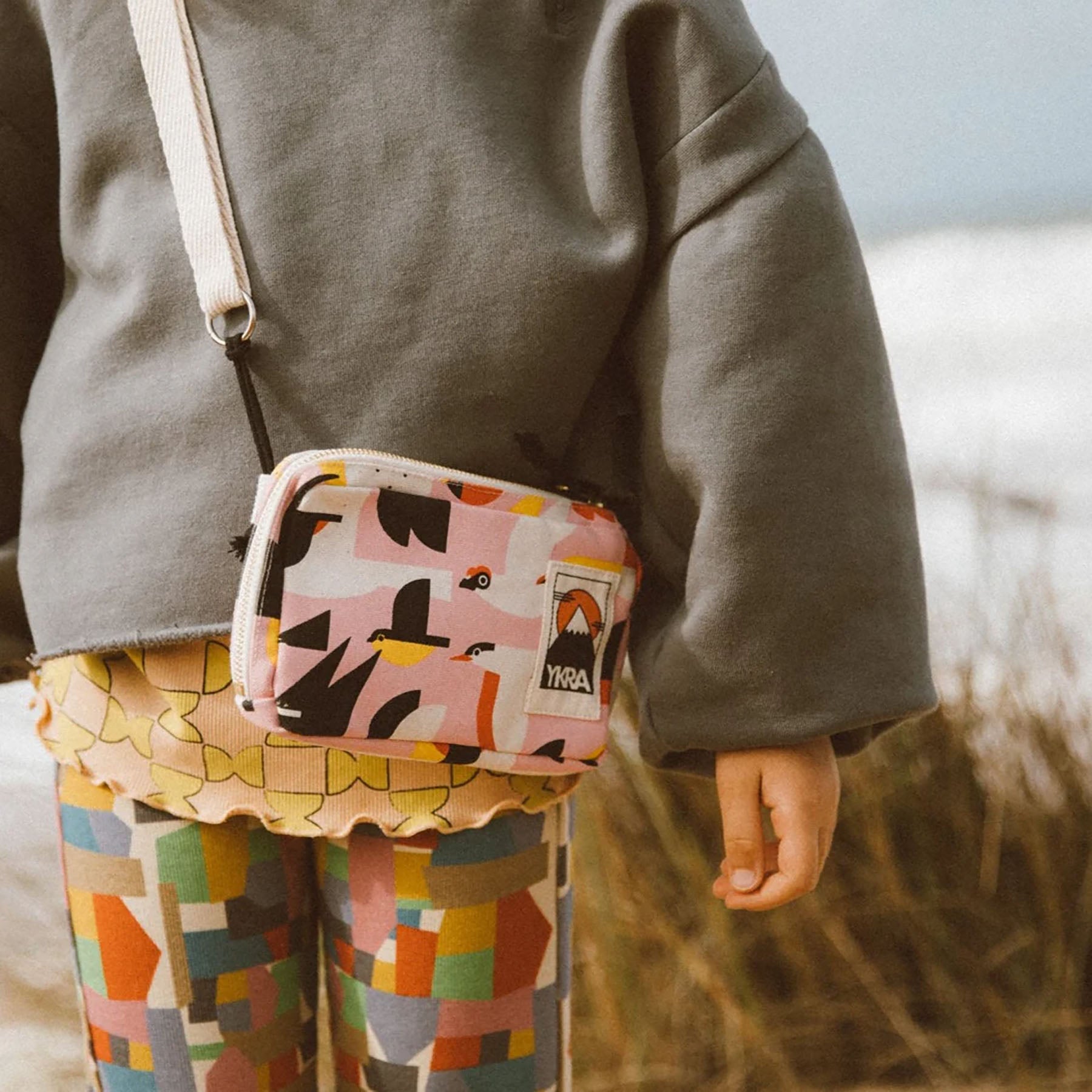 Bawełniana torebka – lecące ptaki, YKRA, Travel Case, papierniczy design