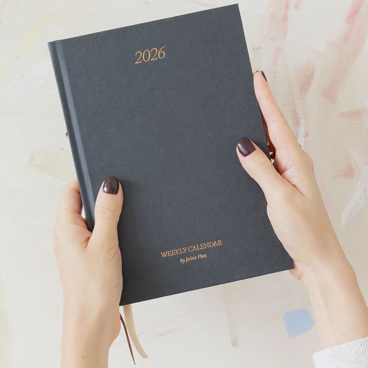 Jaśnie Plan Kalendarz 2026 – grafitowy, Jaśnie Plan, papierniczy design