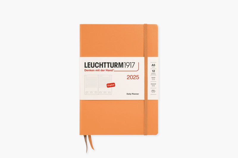 Kalendarz dzienny A5 na rok 2025 Leuchtturm 1917 – morelowy, Leuchtturm1917, papierniczy design