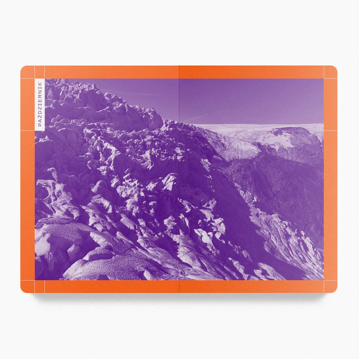 Pan Kalendarz 2026, Curated Paper, papierniczy design