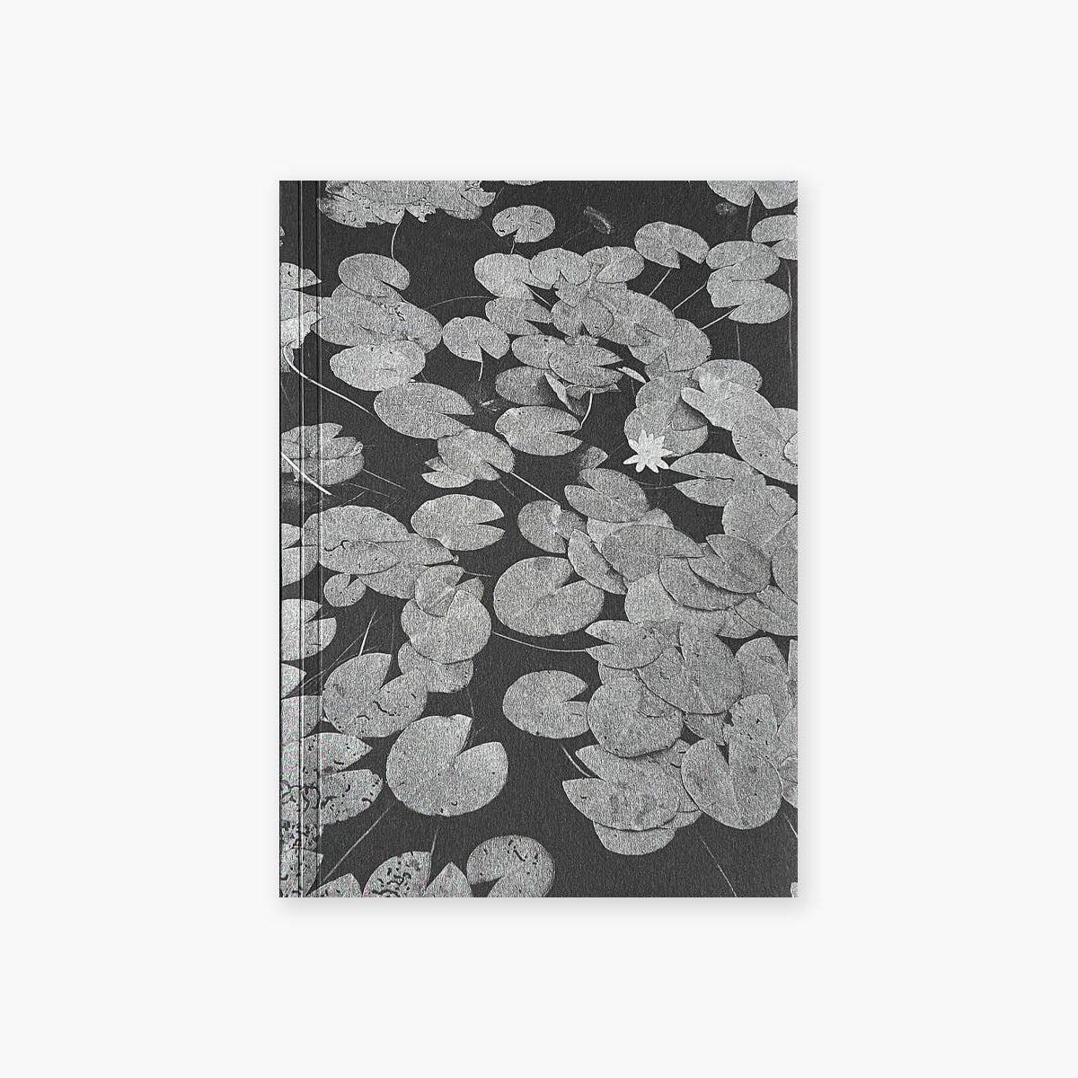 Planner niedatowany – Lilie, Curated Paper, papierniczy design