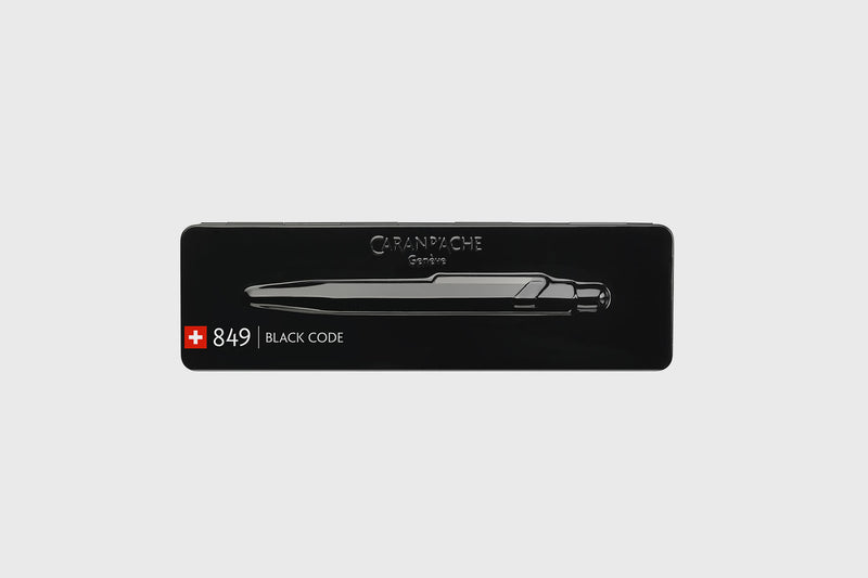 Aluminiowy długopis Caran d'Ache 849 – Black Code, Caran d'Ache, domowe biuro, artykuły biurowe