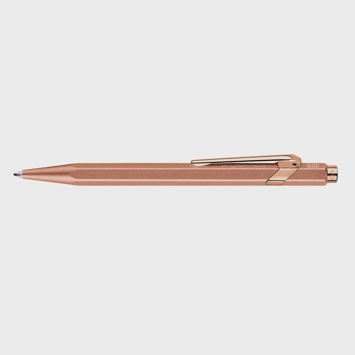 Aluminiowy długopis Caran d'Ache 849 – Brut Rose, Caran d'Ache, domowe biuro, artykuły biurowe
