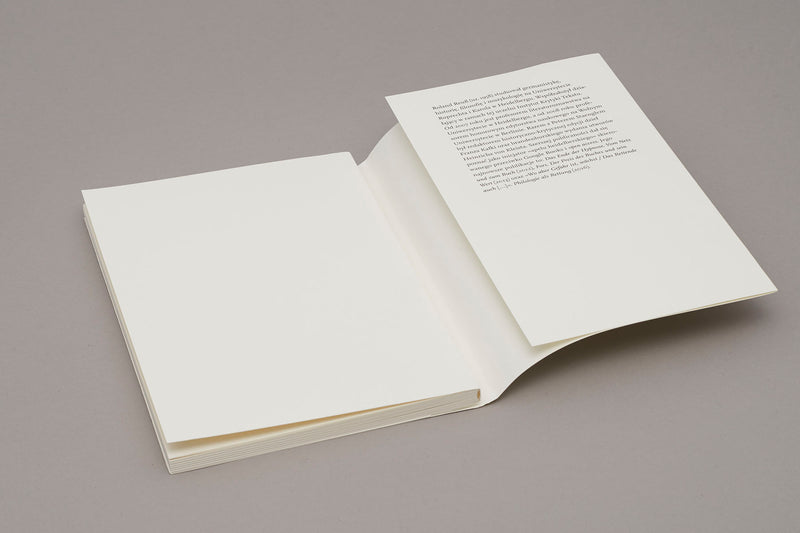Perfekcyjna maszyna do czytania. O ergonomii książki – Roland Reuß, d2d.pl, książka o typografii, papierniczeni, domowe biuro