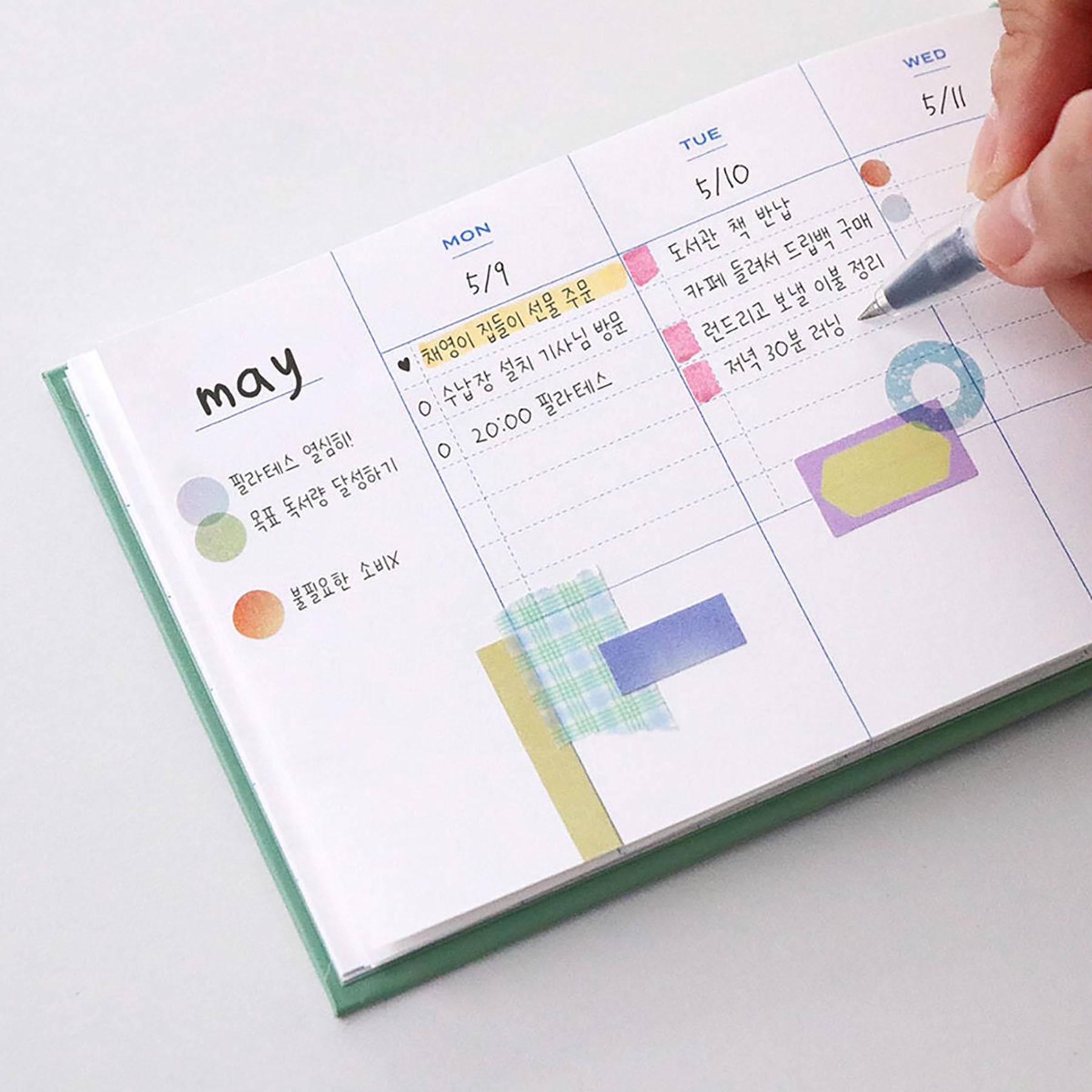 Tygodniowy planner niedatowany na 6 miesięcy, ICONIC, papierniczy design